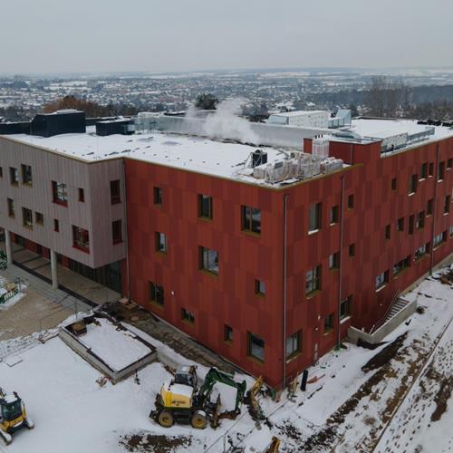 Schule "Lenkeschléi" in Düdelingen, Luftansicht