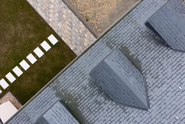 Resettler farm in Nospelt - References