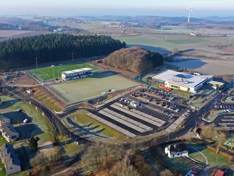 Perspective aérienne de l'infrastructure sportive