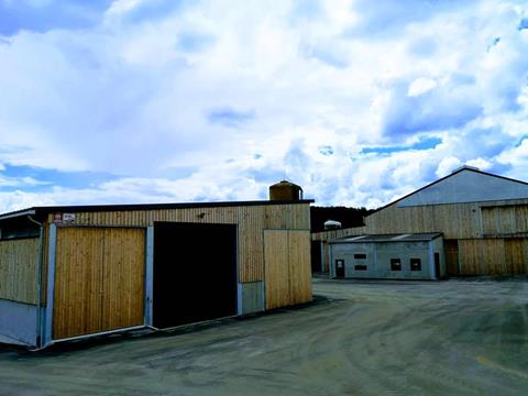 "Kuh-Hotel" mit Vollpension in Cruchten