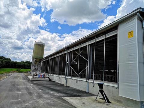 Milchviehstall und Zugang zur Güllegrube