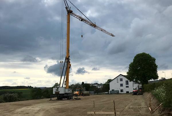 Riding facility for horse breeding and training, Redingen