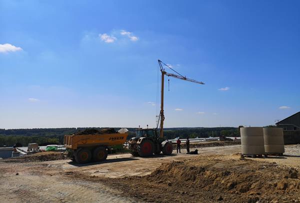 Calf barn and young cattle barn - 1st working phase